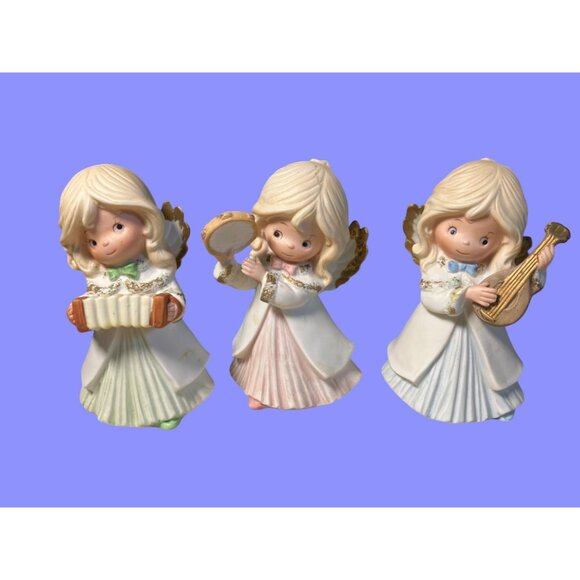 HOMCO Angel Figurine Set - Christmas Decor Musical Instrument Angel Figurines - Picture 2 of 14